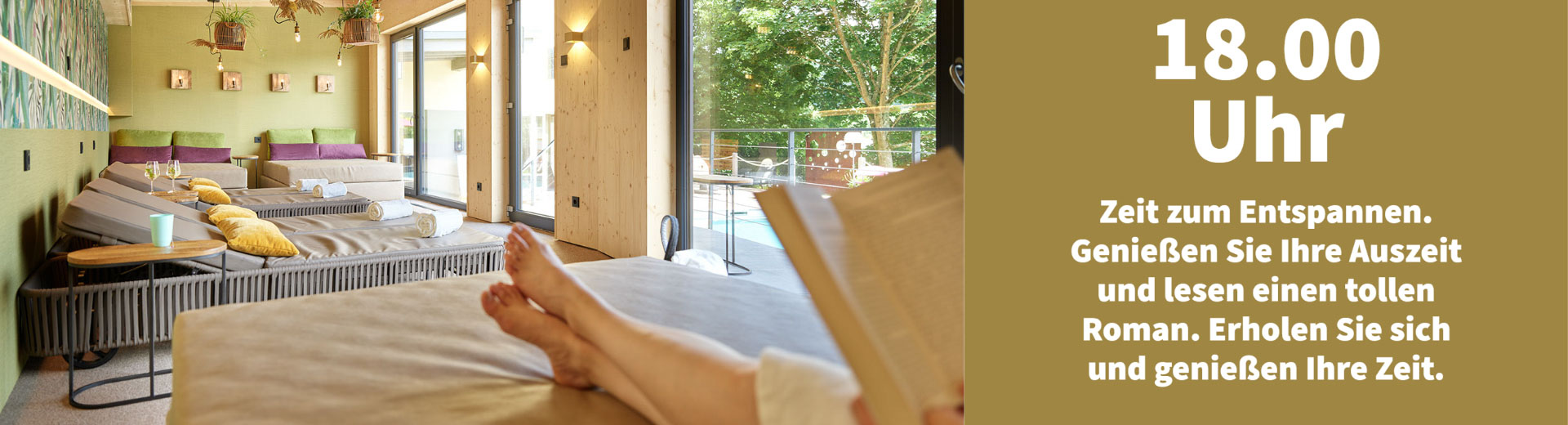 Ein Banner des Ein Tag im Erasmus im Hotel bei Saarburg zeigt eine Frau welche im Spabereich ein Buch liest
